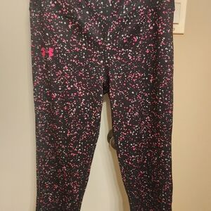 Under Armour Capris Black and Pink Leggings